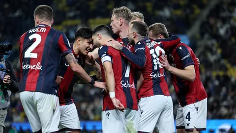 罗伯逊零封对手，三纪录新突破！老将虽败犹荣。